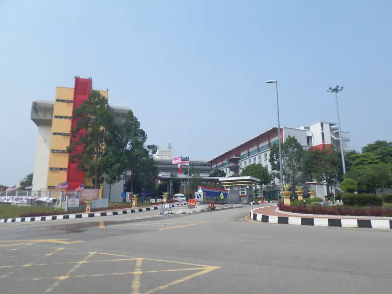 جامعة الوسائط المتعددة، صورة 3