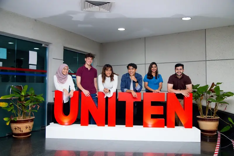 جائزة القبول العالمي في جامعة تناجا الوطنية (UNITEN) للطلاب الدوليين